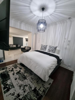 Troon Harmony - Room 1
